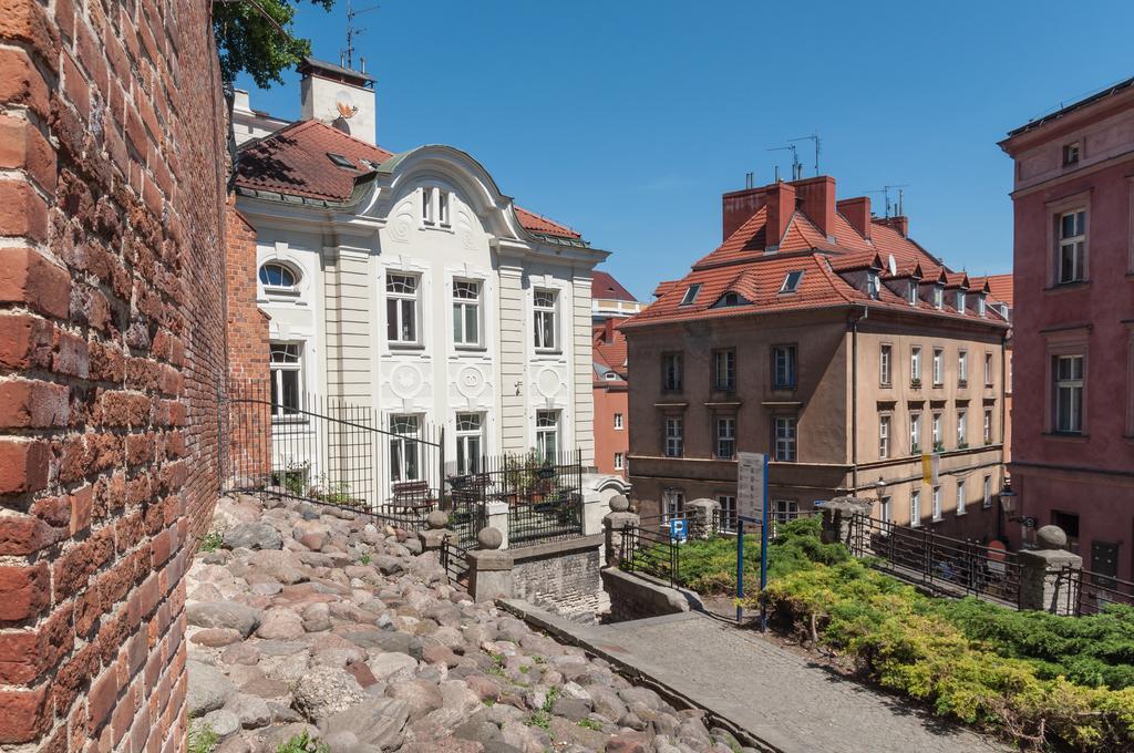 Hill Inn Poznan Exterior foto